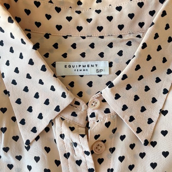 Equipment Silk Heart Print Blouse - Picture 7 of 13